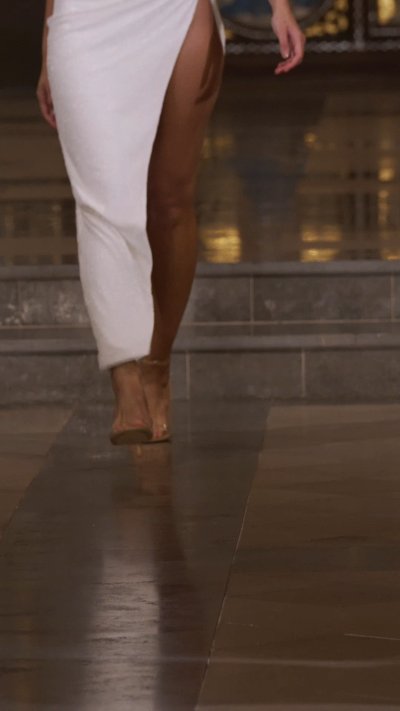 New exculsiev disocunted dress
